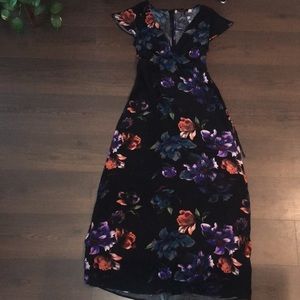 Floral Maxi Dresa